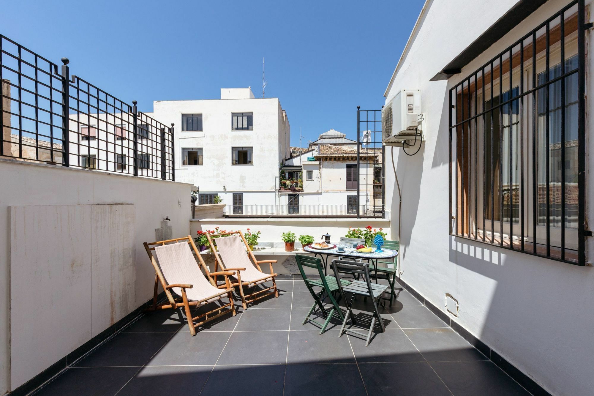 פלרמו Sant'Elia Prestige Apartment With Balcony מראה חיצוני תמונה